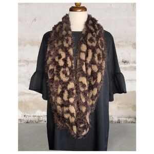 Brown & Tan Faux Fuzzy Fur Leopard Infinity Winter Scarf Wool Blend NWT